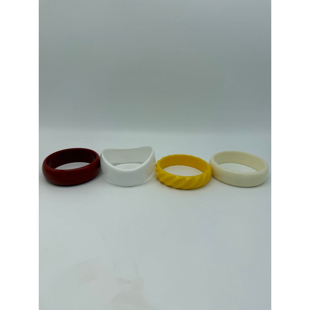 Set of‎ 4 White Ivory Yellow Red Plastic Fashion Retro Bangle Bracelets Jewelry